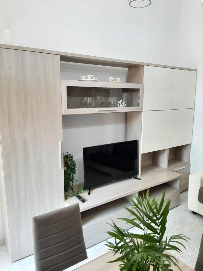 La Casa Di Nino Villa Portici Buitenkant foto
